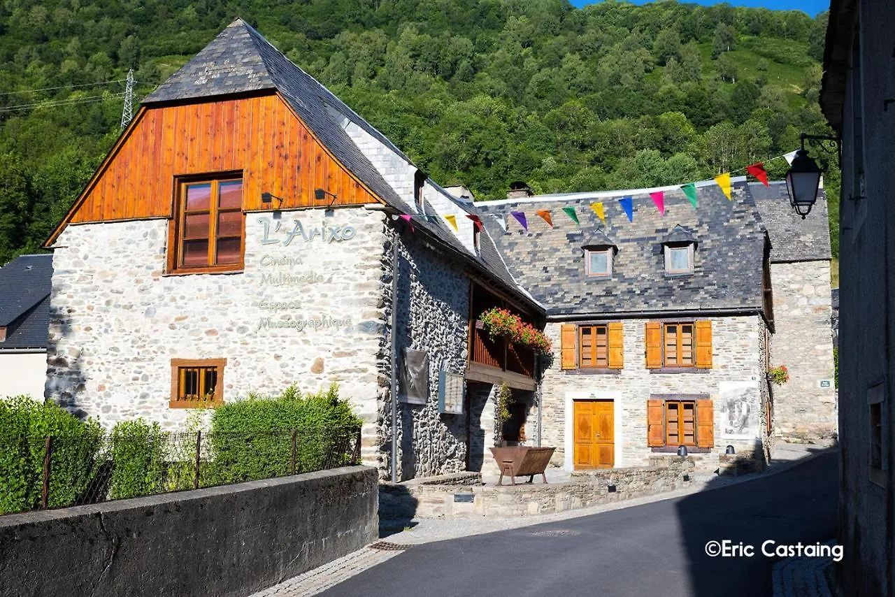 Les Gourgs Blancs, Station Val Louron Appartement Génos